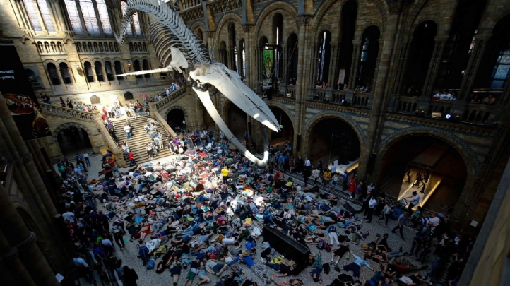 The report comes as climate demonstrations continue across the UK. Image: Extinction Rebellion
